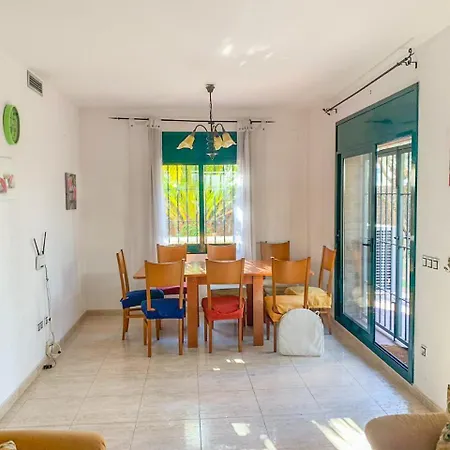 Apartment 3 *