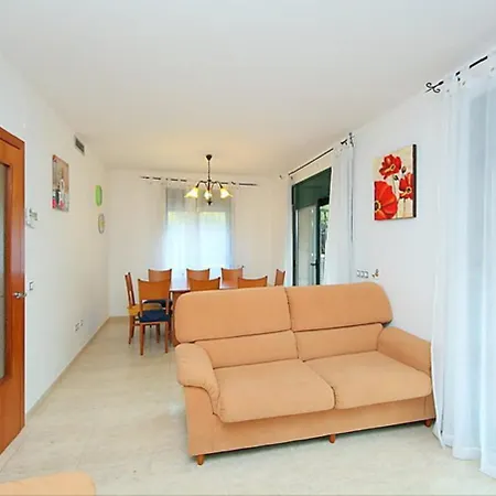 3 * Lloret de Mar